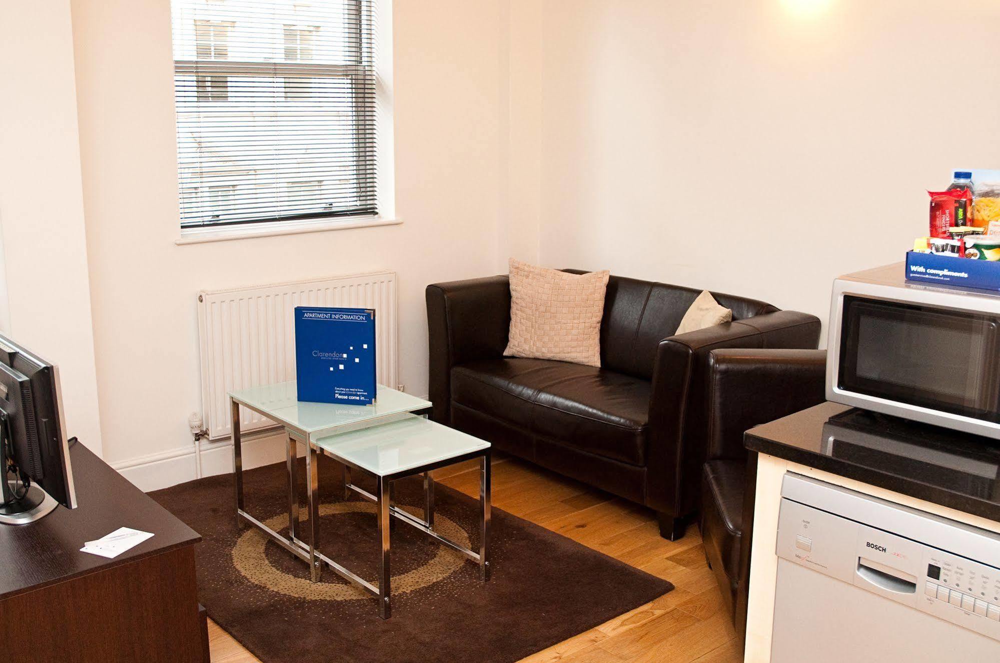 Clarendon 140 Minories 4* Londra